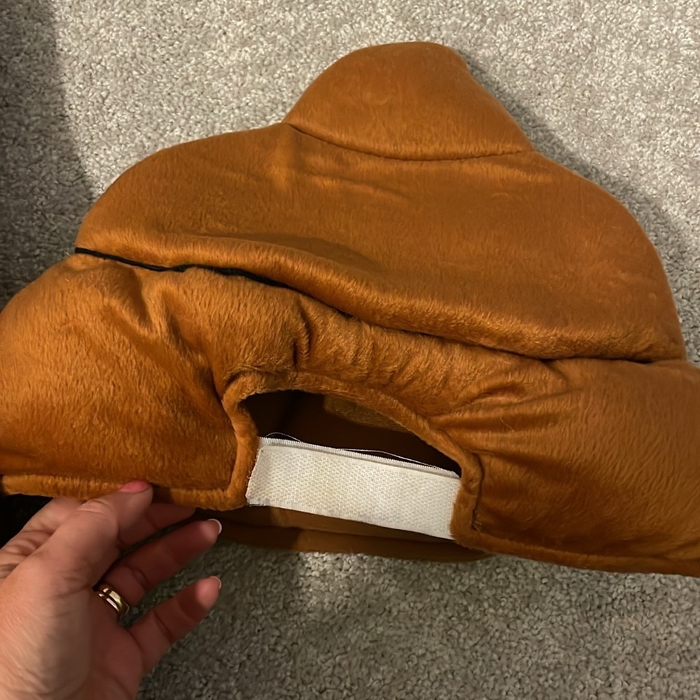 Poop Hat 💩 adjustable - Picture 2 of 4